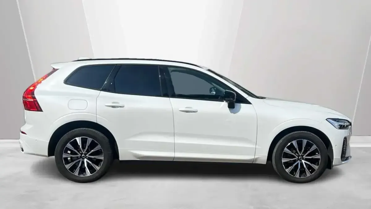 Used Volvo XC60 Plus 247 HP (181 kW) 2024 SUV
