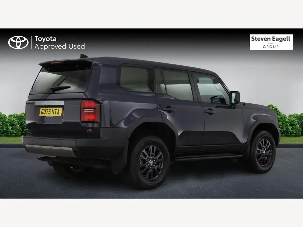 Used Toyota Land Cruiser 204 HP (150 kW) 2025 Grey