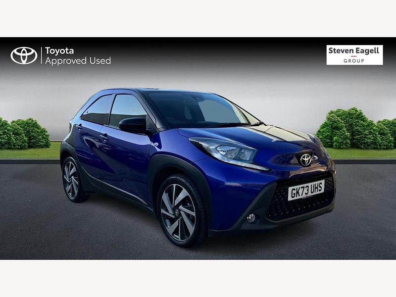 Blue Used 2023 Toyota Aygo X SUV | £13,814 - Image 1/3