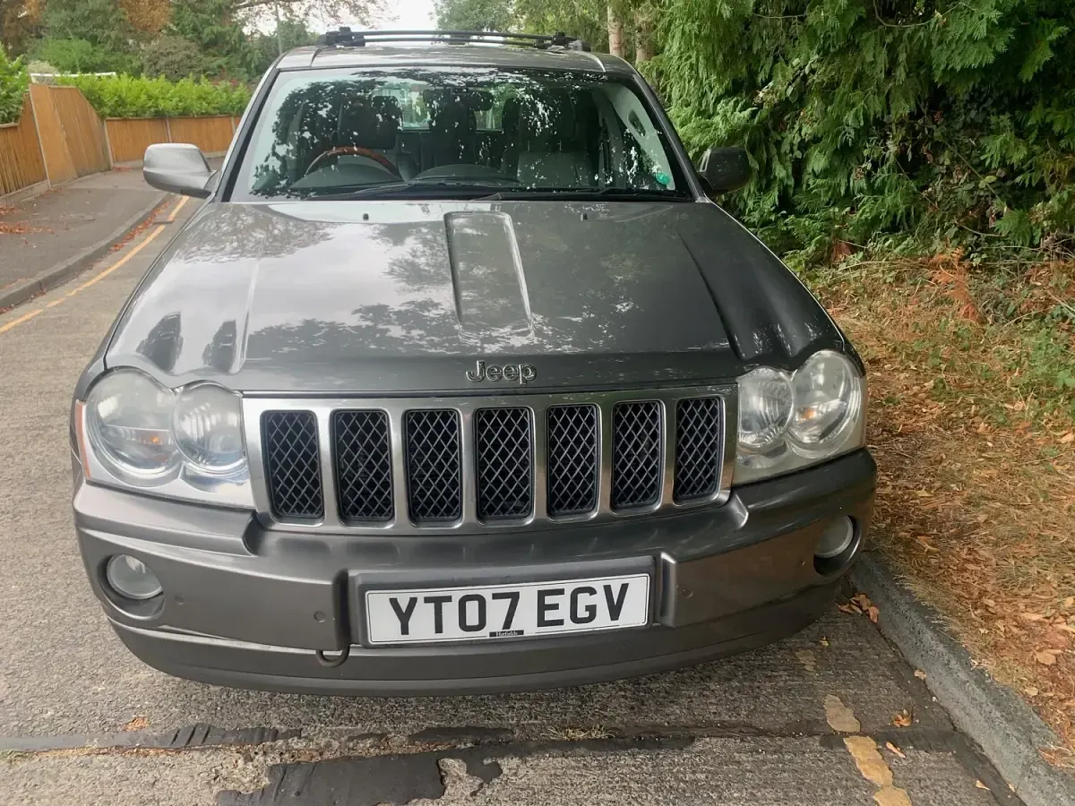 Used Jeep Grand Cherokee Overland 218 HP (160 kW) 2007 Grey SUV