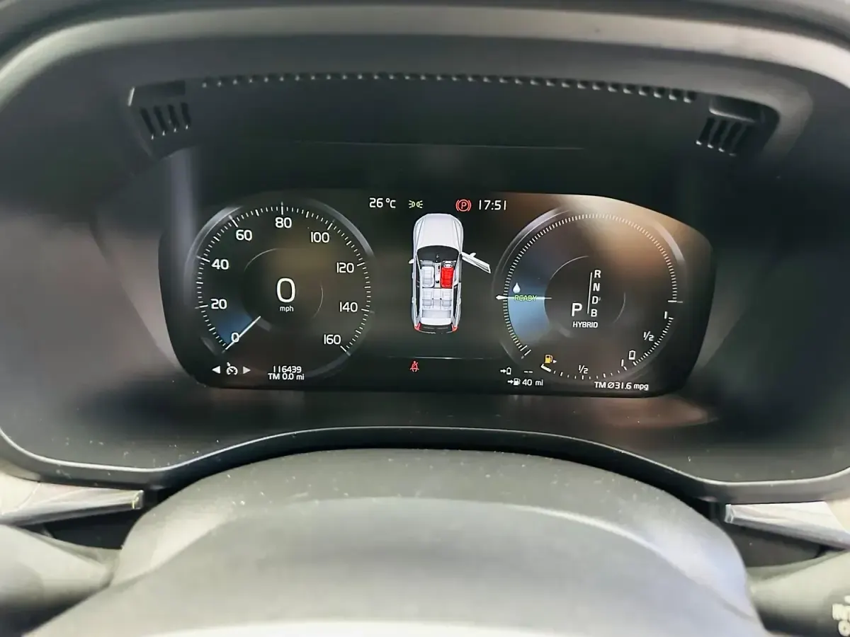 Used Volvo XC60 Inscription 2018 Grey SUV