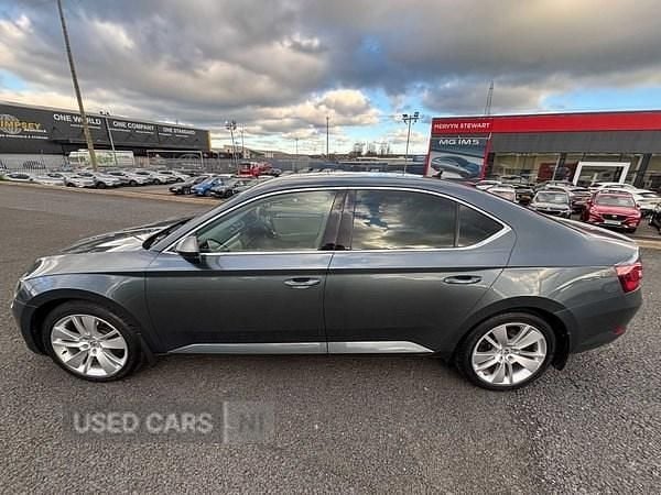 Used Skoda Superb SE L Executive 220 HP (161 kW) 2016 Grey Hatchback
