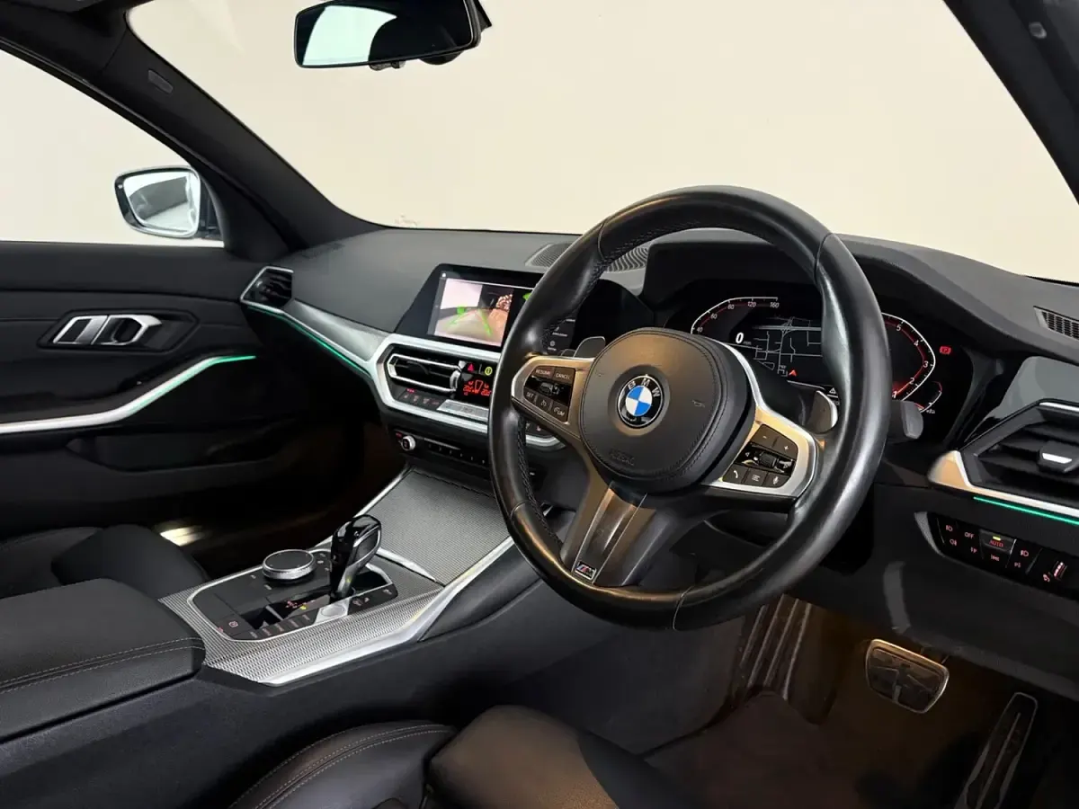 Used BMW 320 M Sport 184 HP (135 kW) 2021 White Sedan