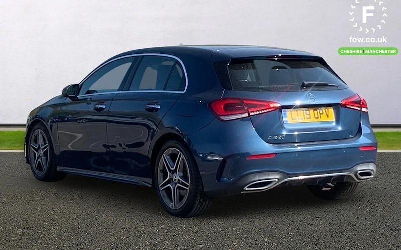 Used Mercedes A220 AMG Line Premium 190 HP (139 kW) 2019 Blue Hatchback