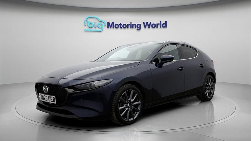 Used Mazda 3 Inclusive 122 HP (89 kW) 2022 Blue Hatchback