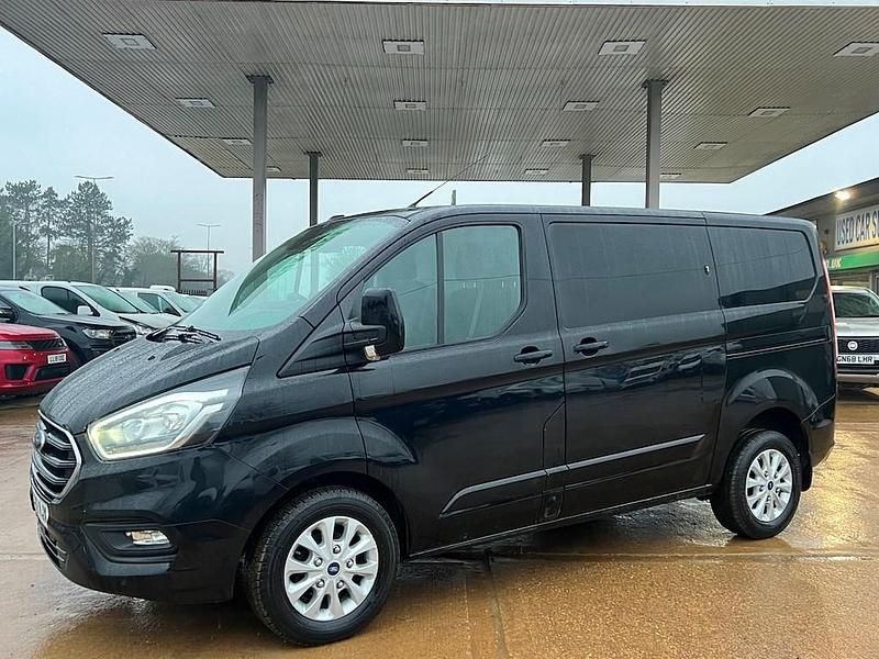 Used Ford Transit Custom Limited 130 HP (95 kW) 2022 Black Van