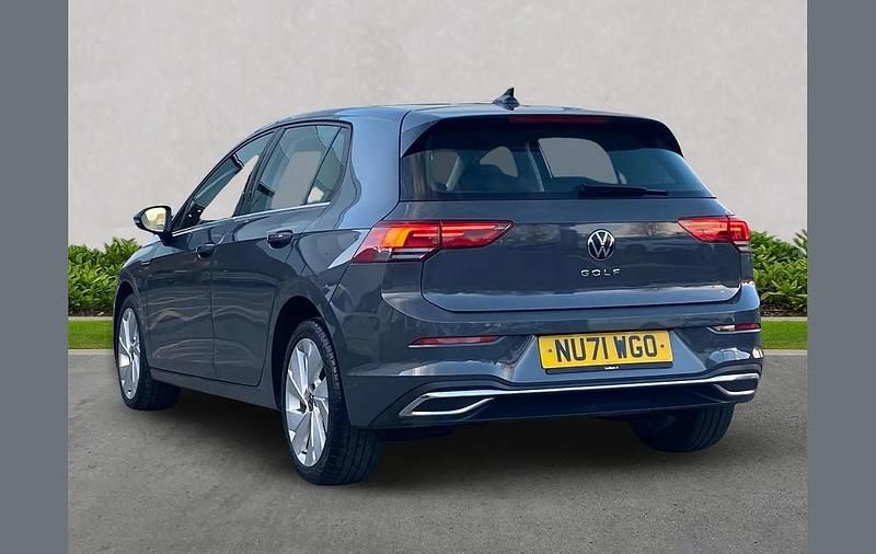 Used VW Golf VIII Style 147 HP (108 kW) 2021 Grey Hatchback