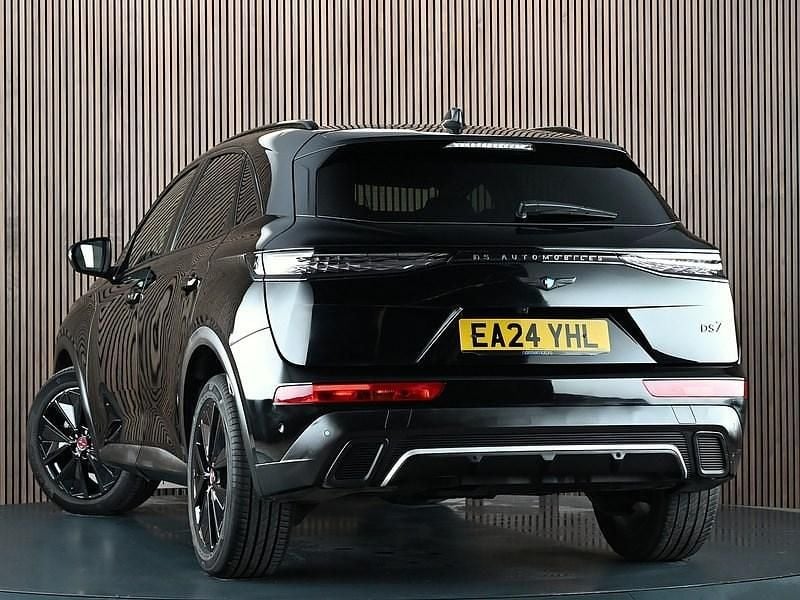 Used DS Automobiles DS7 Crossback Performance Line Plus 130 HP (95 kW) 2024 Black SUV