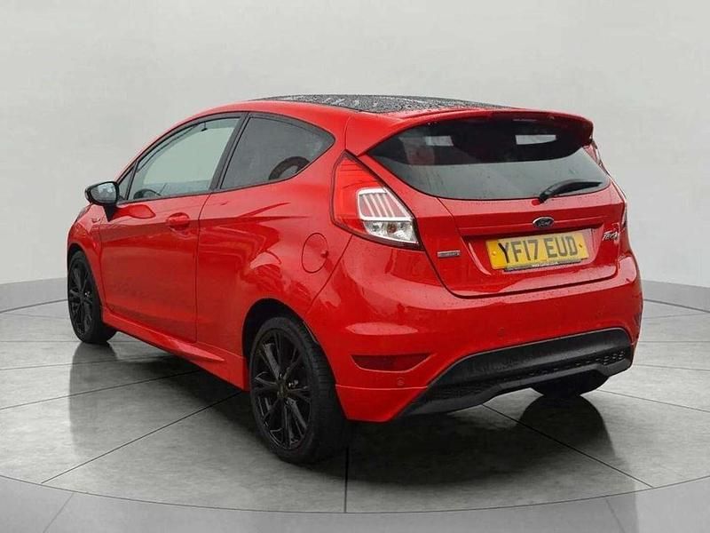 Used Ford Fiesta ST-Line 138 HP (101 kW) 2017 Red Hatchback