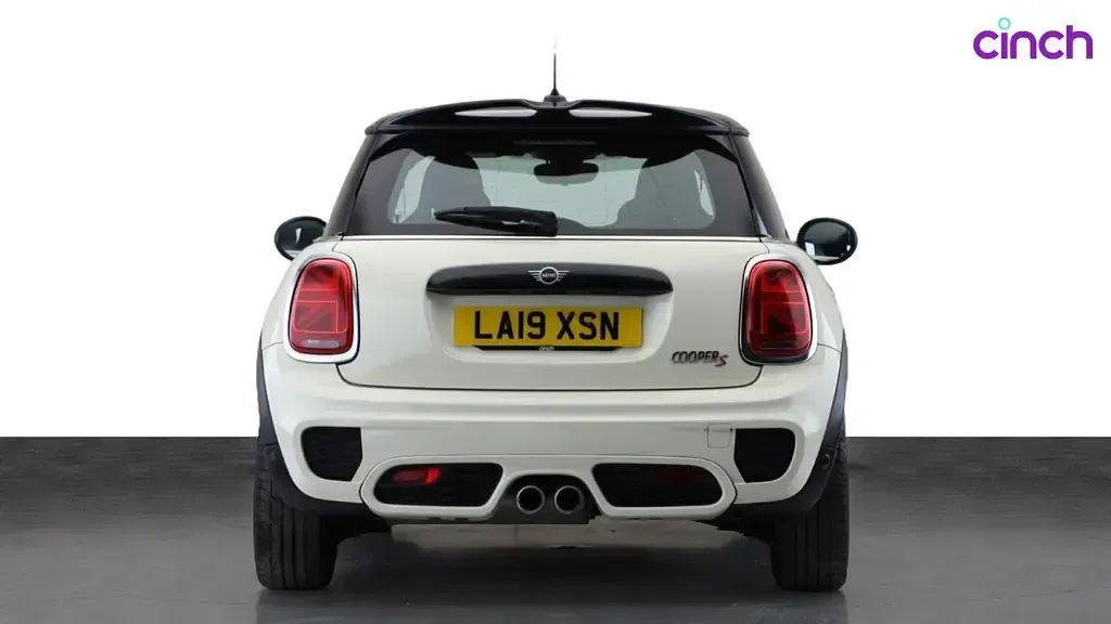 Used Mini Cooper S Hatch 2019 White Hatchback