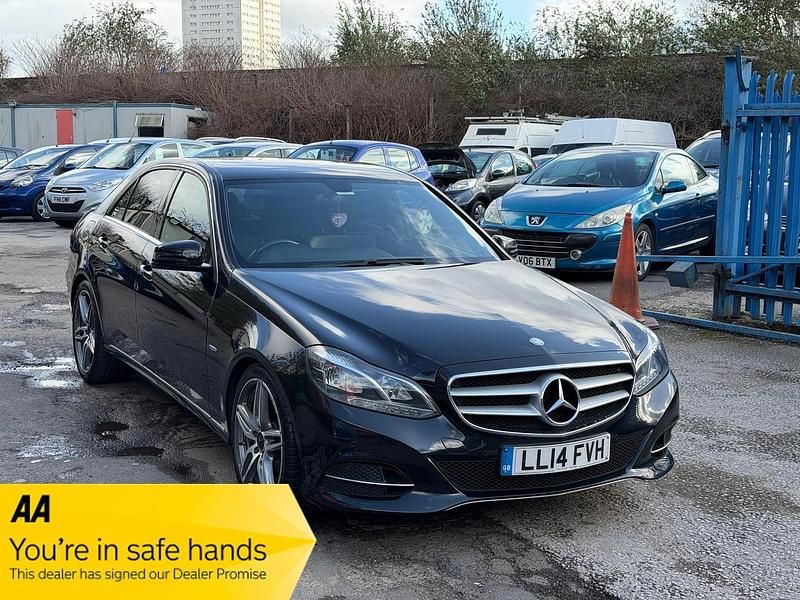 Used Mercedes E220 SE 2014 Black Sedan
