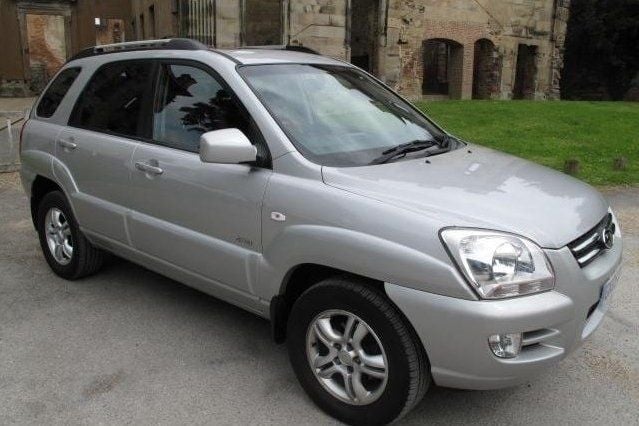 Used 2005 Kia Sorento SUV | £4,488 - Image 1/4