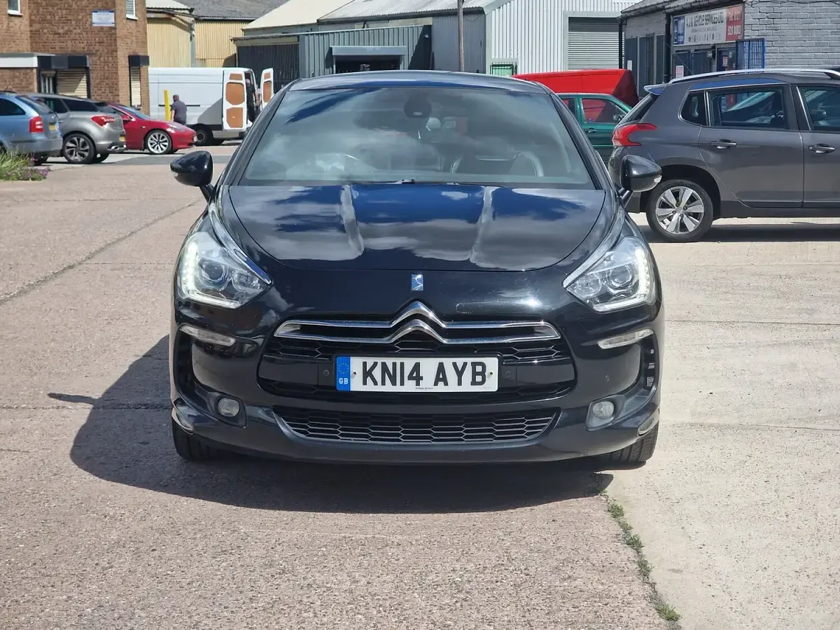 Used Citroën DS5 2014 Black Hatchback
