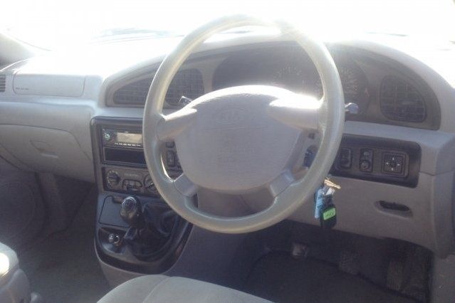 Used Kia Sedona 2004 MPV