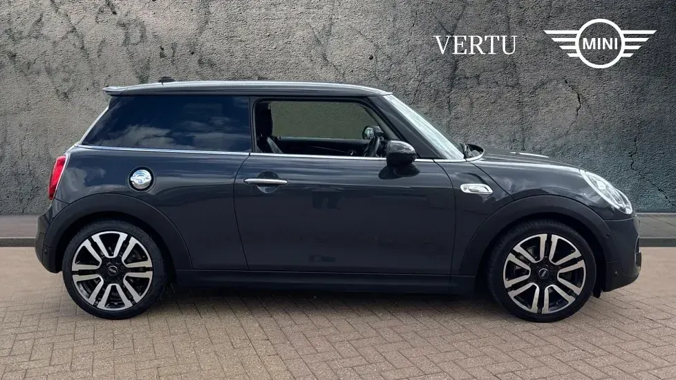 Usado Mini Cooper S Exclusive 192 CV (141 kW) 2019 Gris Utilitario