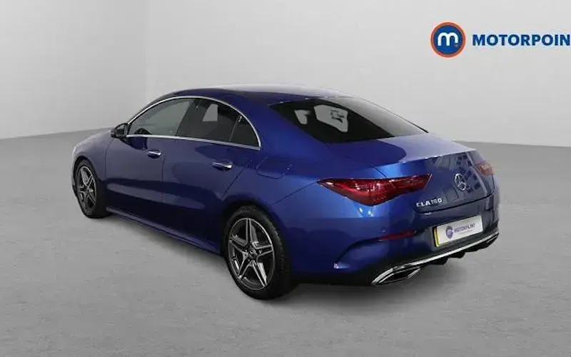 Used Mercedes CLA180 Executive 136 HP (100 kW) 2024 Blue Sedan