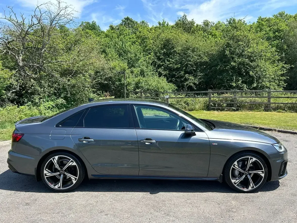 Used Audi A4 Black Edition 204 HP (150 kW) 2024 Grey Sedan