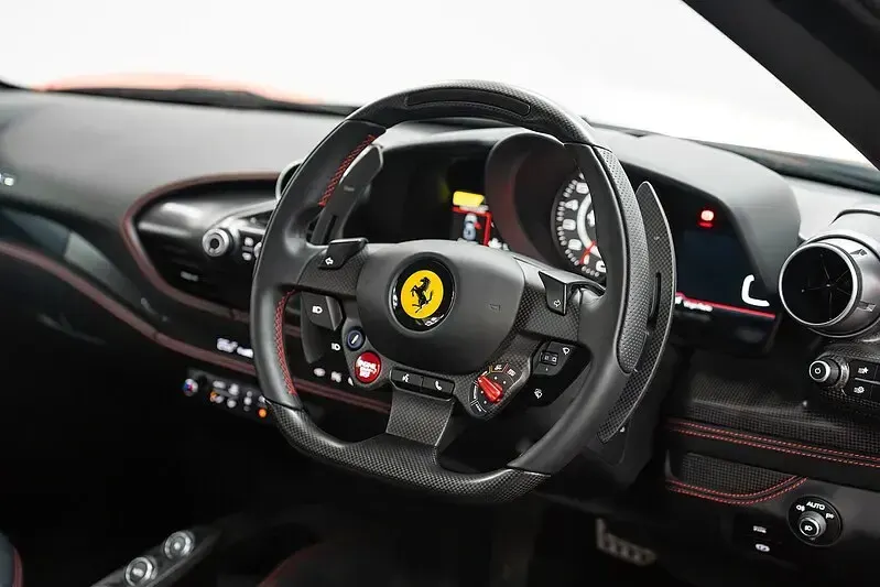 Used Ferrari F8 720 HP (529 kW) 2020 Red Coupe