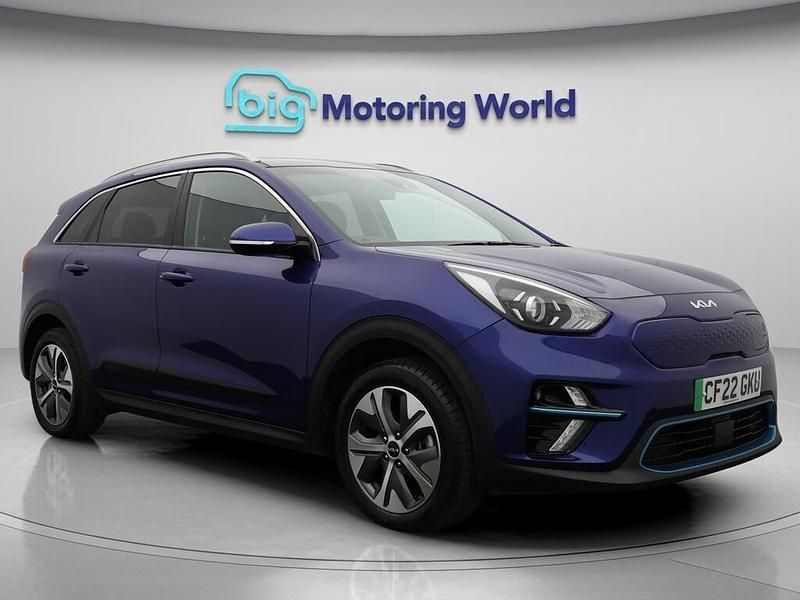 Blue Used 2022 Kia e-Niro 2 SUV | £12,600 (Good price) - Image 1/4