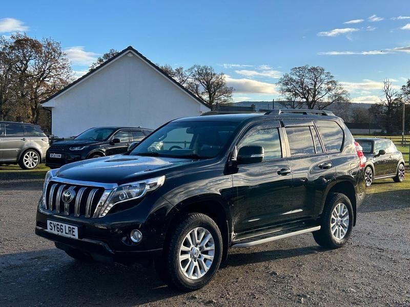 Used Toyota Land Cruiser 177 HP (130 kW) 2016 Black Estate