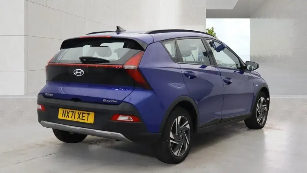 Used Hyundai Bayon SE 100 HP (73 kW) 2021 Blue SUV