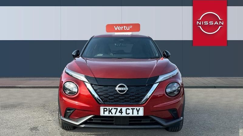 Used Nissan Juke N-Connecta 143 HP (105 kW) 2024 Red SUV