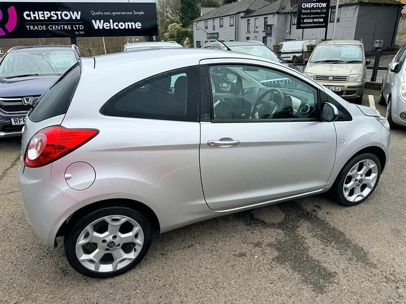 Used Ford Ka Titanium 69 HP (50 kW) 2010 Silver Hatchback