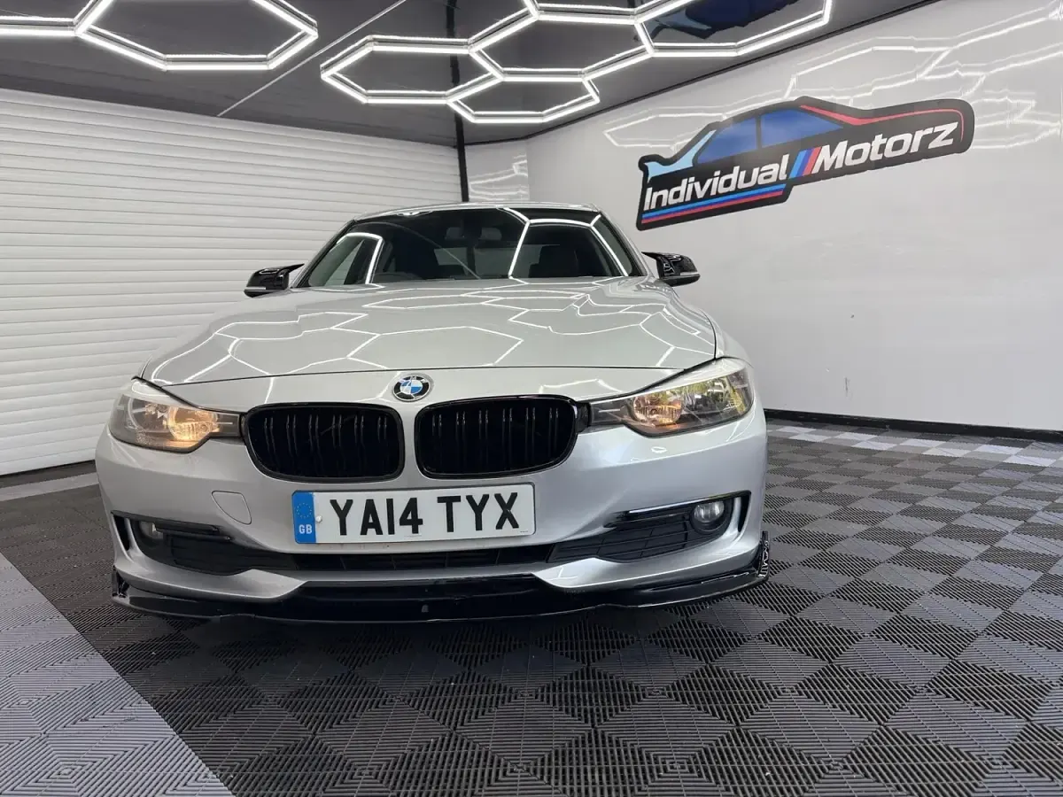 Used BMW 320 Luxury Line 2014 Silver Sedan