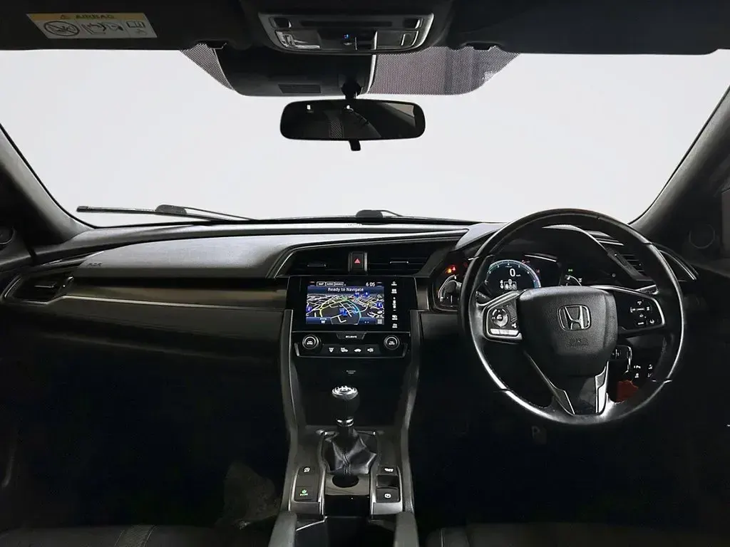 Używany Honda Civic SR 126 KM (92 kW) 2018 Szary Hatchback