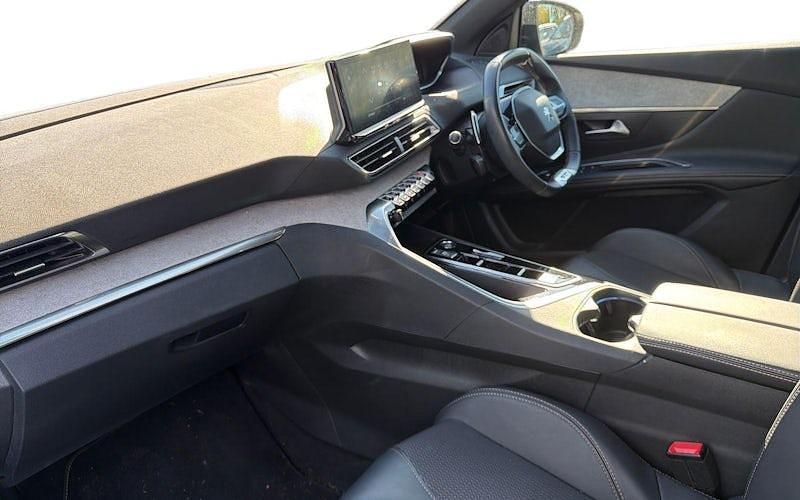 Used Peugeot 3008 GTi 131 HP (96 kW) 2023 White SUV