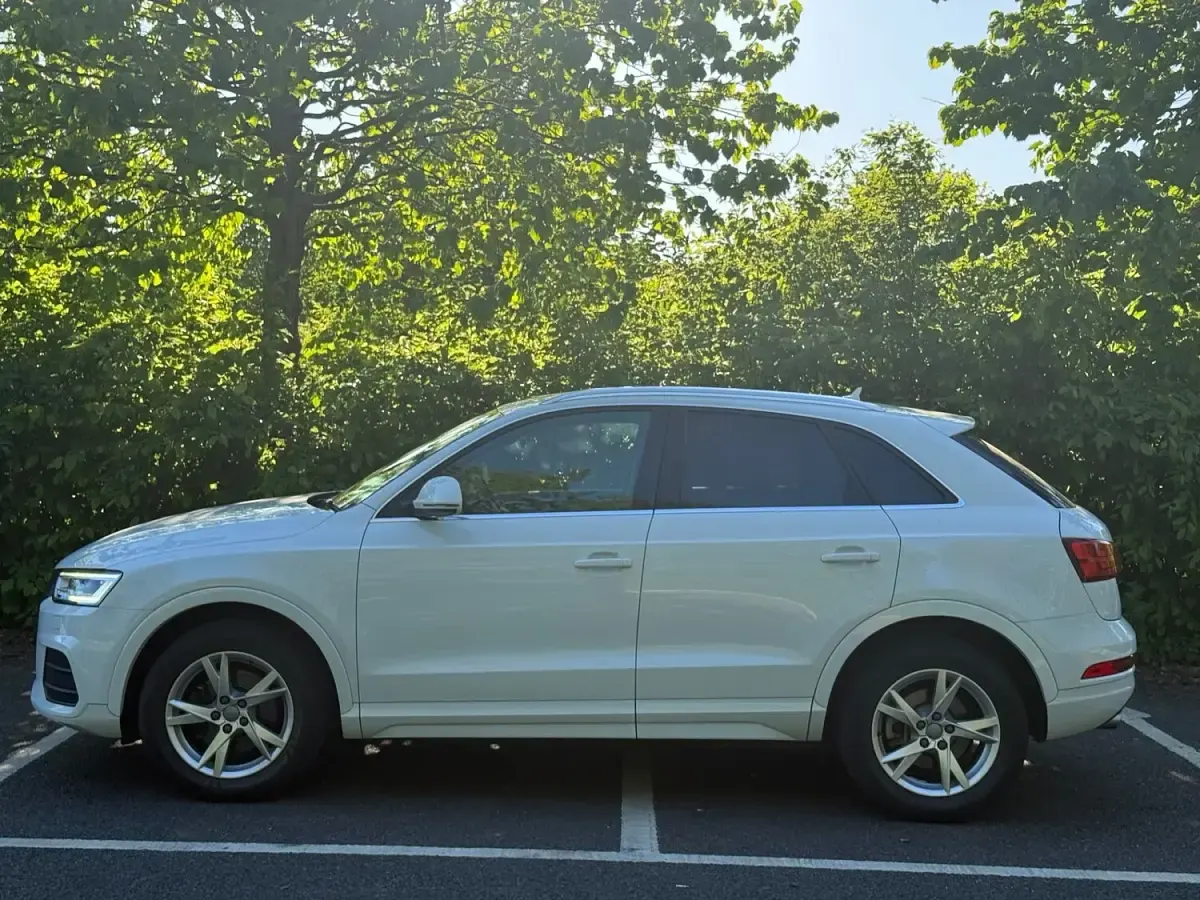 Used Audi Q3 Sport 150 HP (110 kW) 2015 White SUV