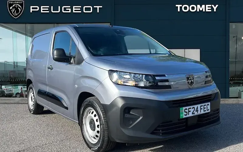 Used Peugeot E-Partner 100 kW (136 HP) 2025 MPV