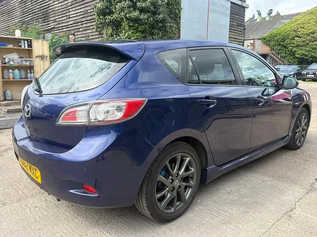 Usado Mazda 3 Inclusive 115 HP (84 kW) 2012 Azul Citadino