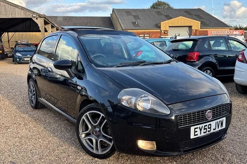 Black Used 2009 Fiat Grande Punto Hatchback | £1,999 (Fair price) - Image 1/1