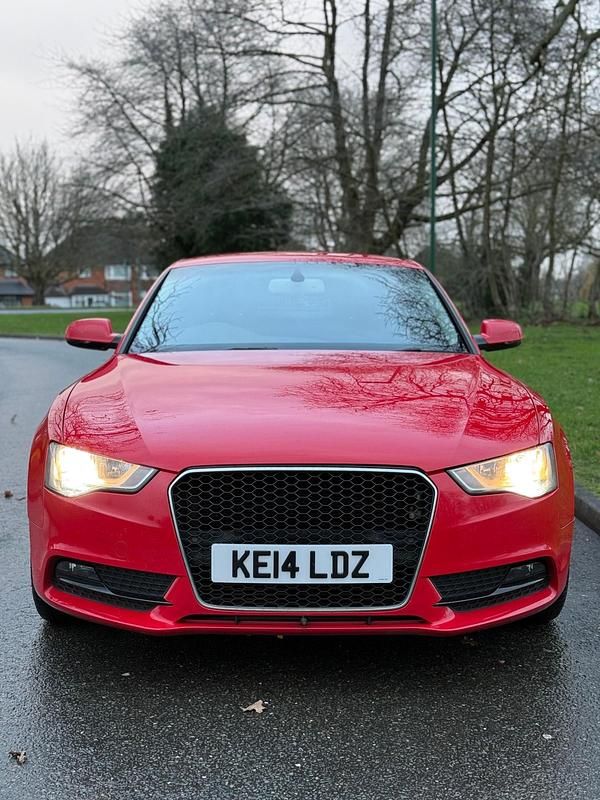 Used Audi A5 225 HP (165 kW) 2014 Red Coupe