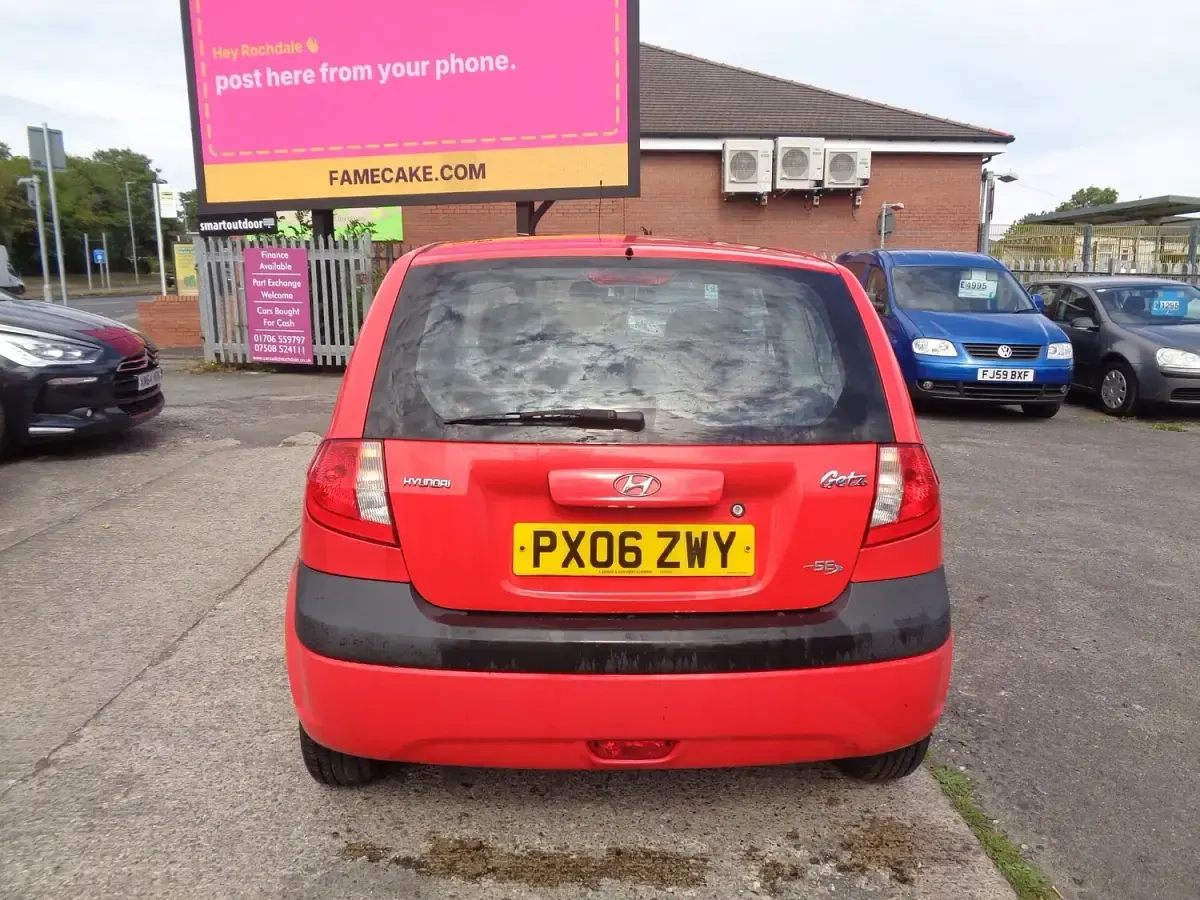 Used Hyundai Getz SE 62 HP (45 kW) 2006 Red Hatchback