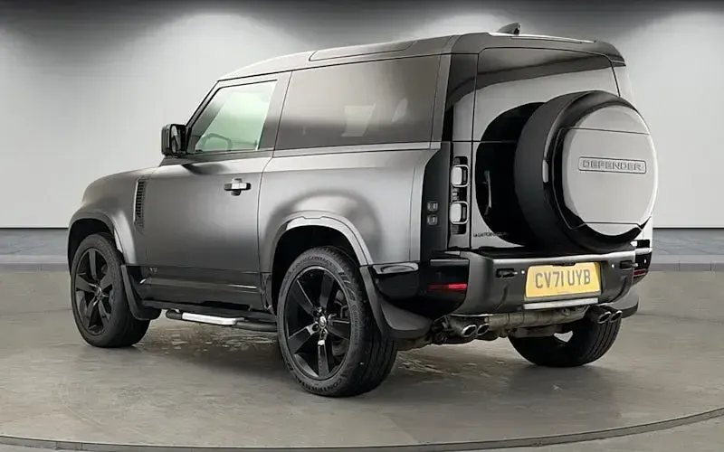 Used Land Rover Defender Carpathian Edition 525 HP (386 kW) 2023 SUV