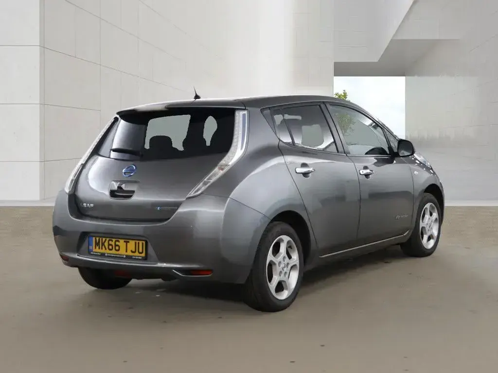 Used Nissan Leaf Acenta 80 kW (109 HP) 2016 Hatchback