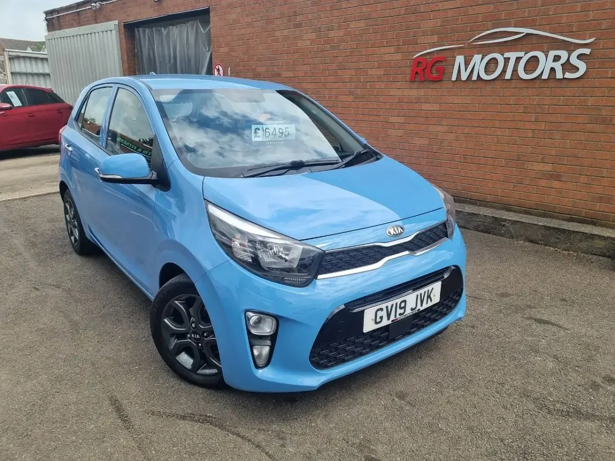 Used Kia Picanto 84 HP (61 kW) 2019 Blue Hatchback