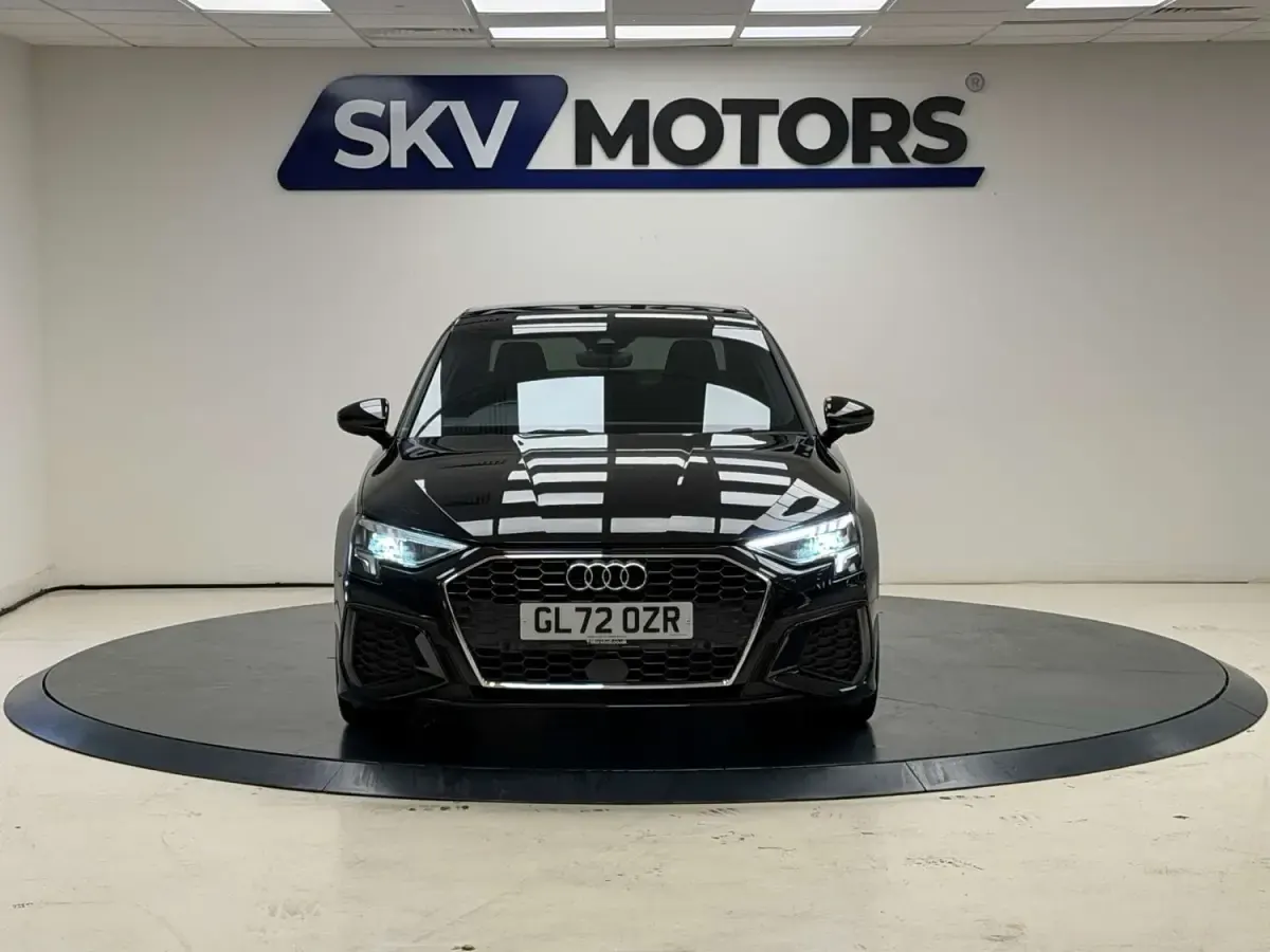 Używany Audi A3 S-Line 150 KM (110 kW) 2023 Czarny Sedan/Limuzyna