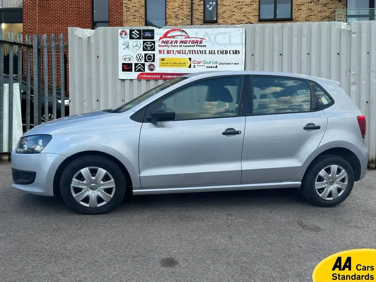 Used VW Polo S 59 HP (43 kW) 2013 Silver Hatchback