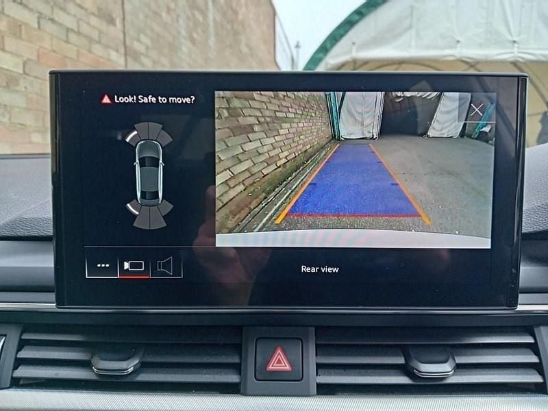 Used Audi A4 Comfort 150 HP (110 kW) 2021 White Sedan