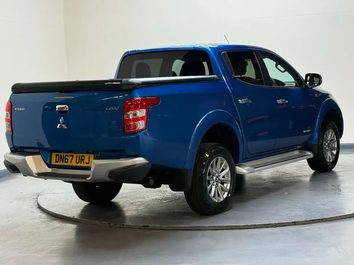 Used Mitsubishi L200 Warrior 181 HP (133 kW) 2017 Blue Pickup