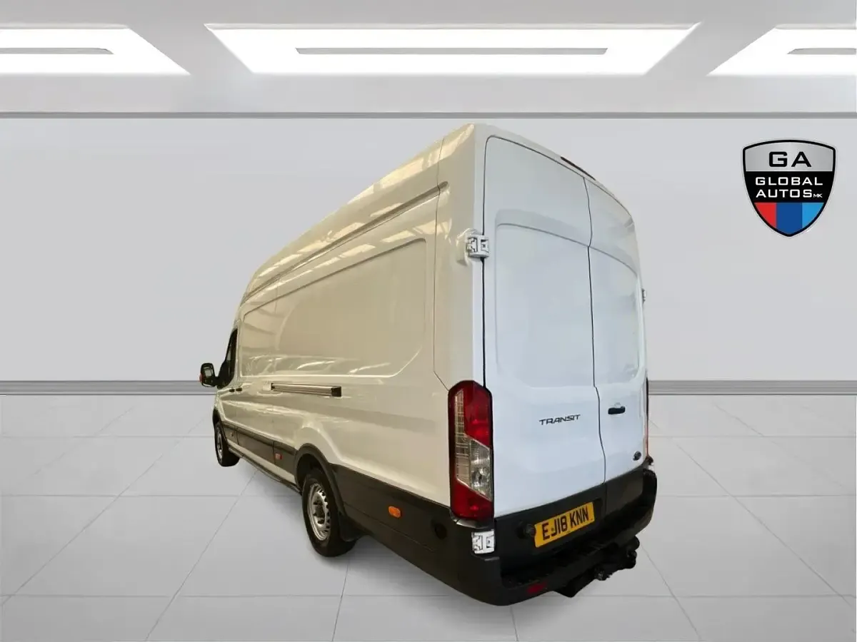 Used Ford Transit 130 HP (95 kW) 2018 White Van