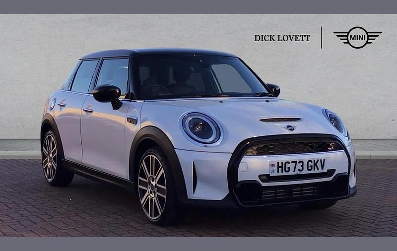 Used Mini Cooper S Exclusive 176 HP (129 kW) 2024 White Hatchback