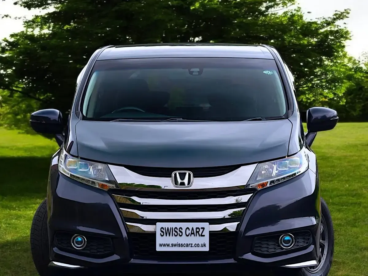 Used Honda Odyssey 2014 Blue metallic MPV