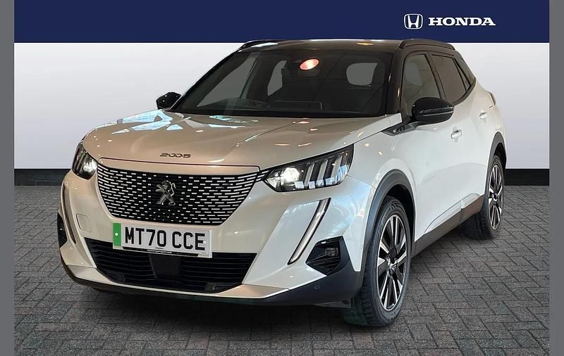 Used Peugeot e-2008 GT-line 100 kW (136 HP) 2020 White SUV