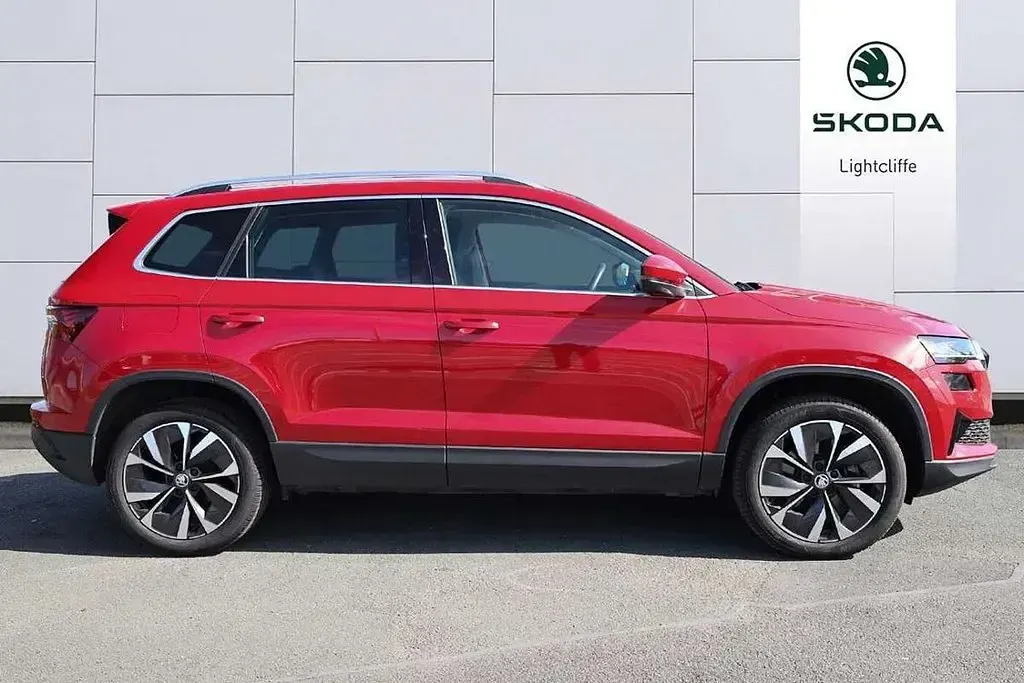 Used Skoda Karoq SE L 150 HP (110 kW) 2022 Velvet red metallic SUV