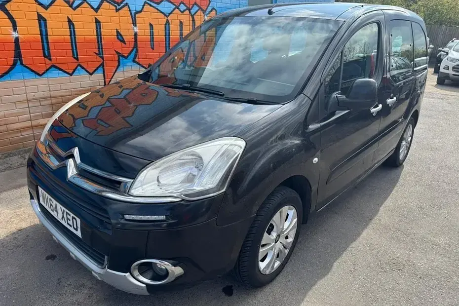 Used Citroën Berlingo 90 HP (66 kW) 2014 Black MPV