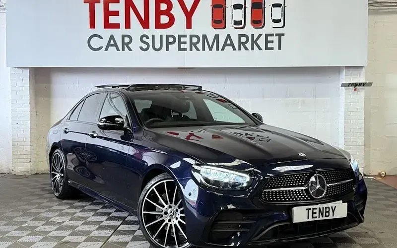 Used Mercedes E200 AMG line 200 HP (147 kW) 2023 Sedan